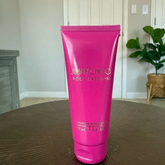 Jimmy Choo Rose Passion Body Lotion - Picture 1 of 2